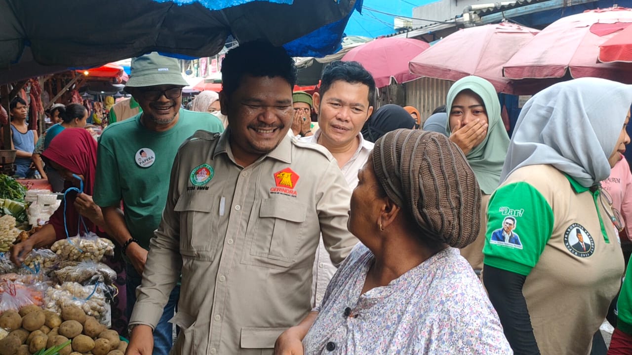 Ketua Umum DPP Papera Don Muzakir saat bertemu dengan pedagang di Pasar Cipulir dan Kebayoran Lama