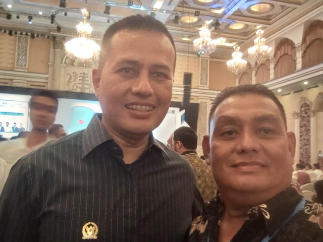 Anggota DPR RI Ir. Musa Rajekshah (kiri) dan Rinaldi Sitorus Ketua DPC PAPERA Kota Tanjungbalai.